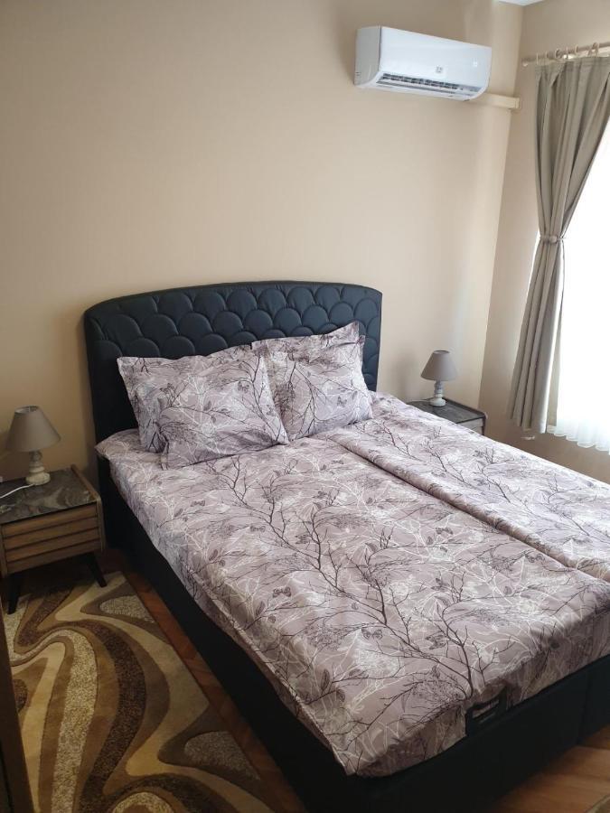 Apartment The Room Burgas ภายนอก รูปภาพ